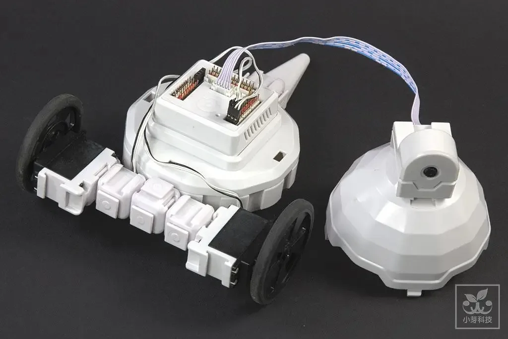 EZRobot Adventure Bot wheeled car visual intelligent robot kit DIY