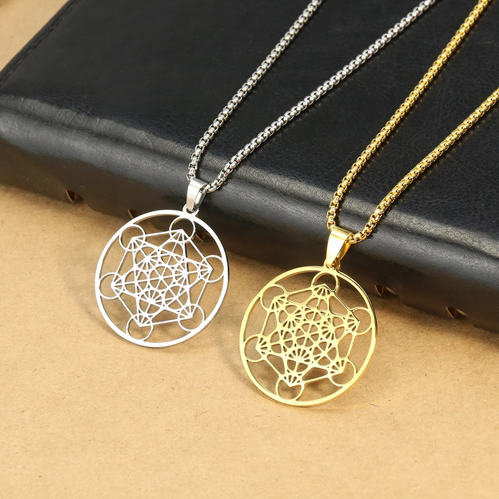 1PC Stainless Steel Geometric Skeletonized Round Six-pointed Star Pendant Necklace for Men and Women Couples Fashion Accessories