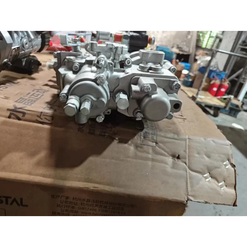 

0445020506Excavator110VSDiesel Pump Fuel Injector