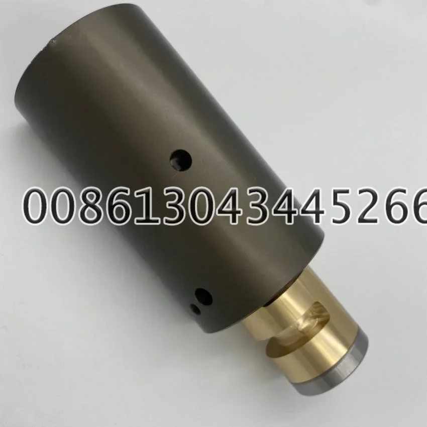 

Valve Housing OS 41.028.302 with Rotary Valve M2.028.301F & Spacer Ring 66.028.318 for Heidelberg SM74 SM102 CD102 Suction Head