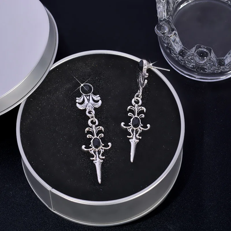 Women Goth Jewelry  Lace Velvet Necklaces Vintage Gothic Charms Choker Vampire Party Cosplay Accessory Punk Clavicle Chain Gift