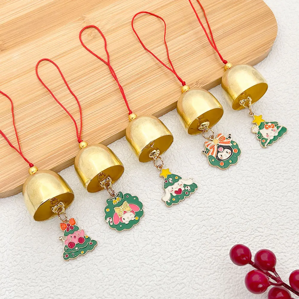 Kawaii Sanrio Hello Kitty Christmas Small Bell Cartoon Cinnamoroll Kuromi Car Pendant Door Windows Decoration Aeolian Bells Gift