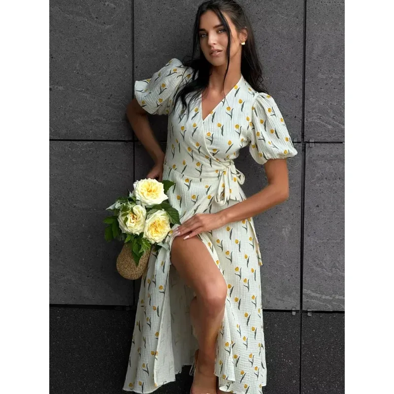 ชุดเดรสลำลองสำหรับผู้หญิง ฤดูร้อน ผ้าฝ้าย 100% ลายดอกไม้ ทรงเอไลน์ ความยาวปานกลาง ผ่าข้าง ชุดเดรสยาวสีขาว สวยสง่า สำหรับผู้หญิง ปี 2025