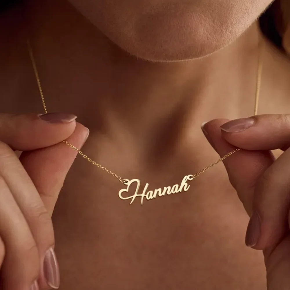 

Customized Love Name Necklace, Personalized Cursive Letter Pendant For Women, Stainless Steel Collarbone Chain, Women's Jewelry