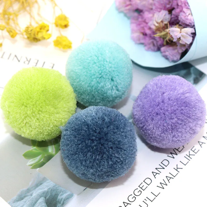 30Pcs/Pack 40mm Cashmere Ball Pompom DIY Wedding Home Velvet Ball Crafts Clothing Jewelry Scarf Sewing Pompoms Craft Accessories