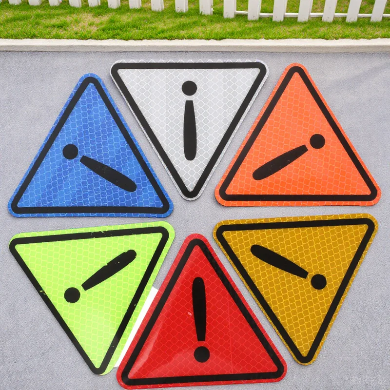 

1Set Car Safety Reflective Stickers Cool Eyecatching 300m Visibility Strong Reflections Easy Paste Triangular Signs