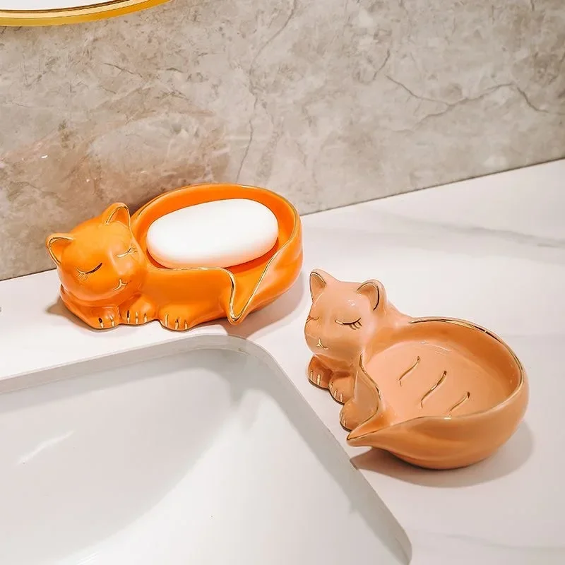 Cartoon Cute Ceramic Soap Dish Cat Shape Soap Box with Drain Water Soap Box Wash Basin Drainage Shelf Bathroom Accessories 2024