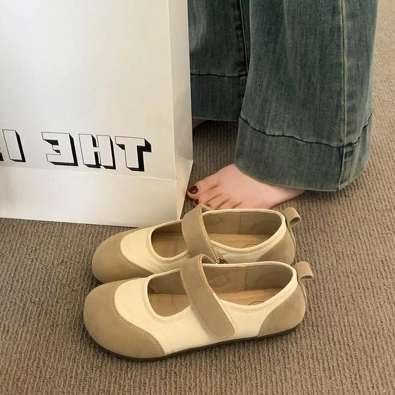  Women's 2026 New Summer Maternity Single Shoes Soft Flat Bottom Mary Janes Retro Bean Bean Shoes Fashionable Flats