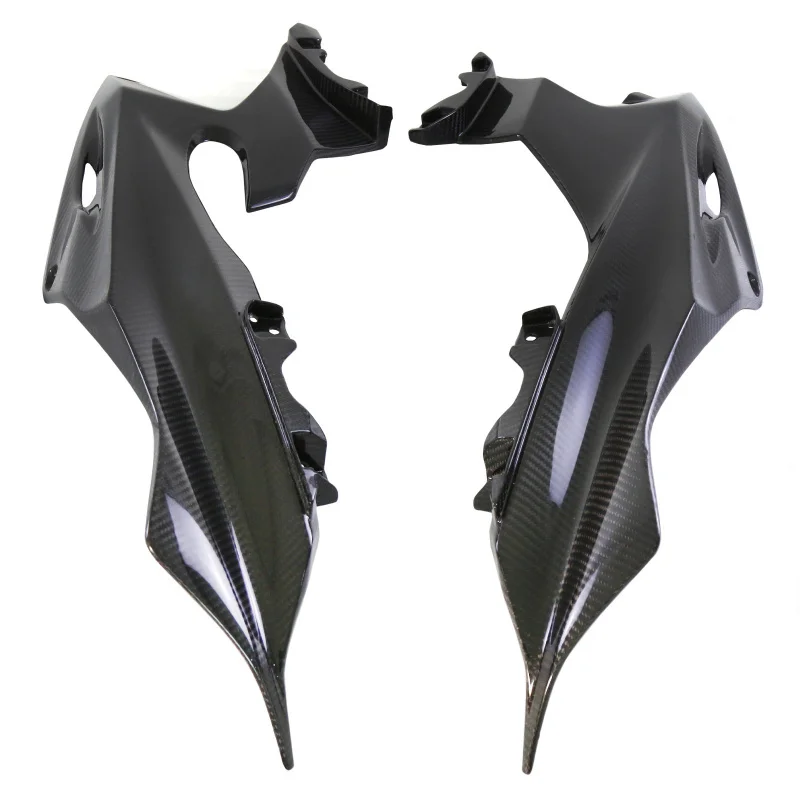 Acessórios aplicáveis para motocicletas R6 modificados em fibra de carbono painéis laterais grandes placa inferior traseira 2017 +