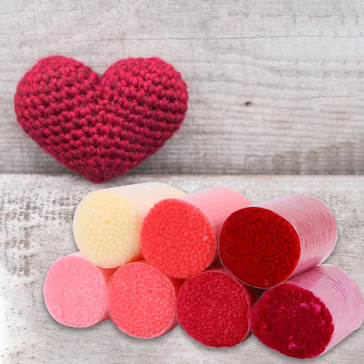 

18Pcs Cotton Yarn For Sewing Pillow Rug Handicraft Embroidery Thread 18Pieces Smooth Color Fastness Wool Yarn Red