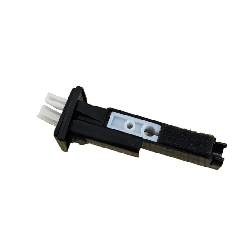 788276143R Car Tank Cap Opening Lock For Renault Duster Oroch 2015 2016 2017 2018 Logan II Sandero 2013 2014 2015
