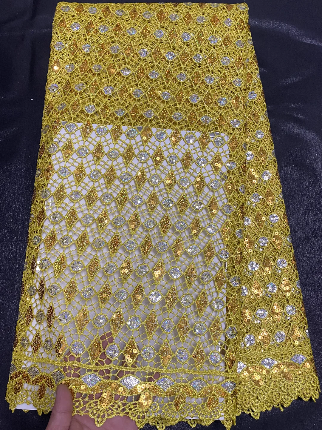 (5yards/pc) 2024 Newest Nigerian party lace lemon green sequins embroidered African cord mesh lace fabric for dress WLP067