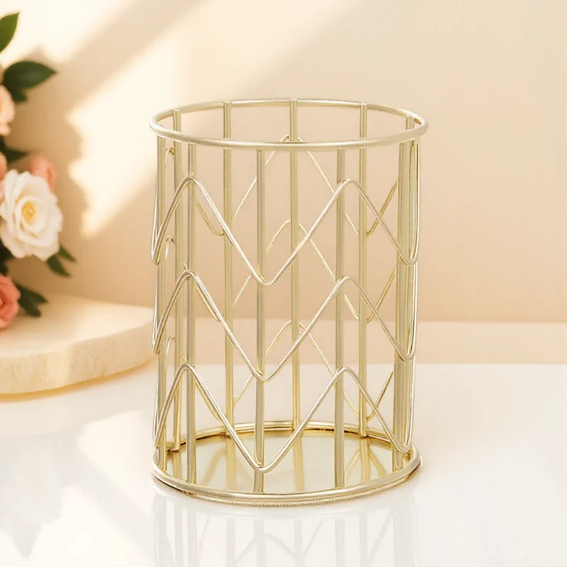 

1pc Gold Plated Pen Holder Desktop Pen Holder Organizer Makeup Brush Container Storage Box For Office Home Use