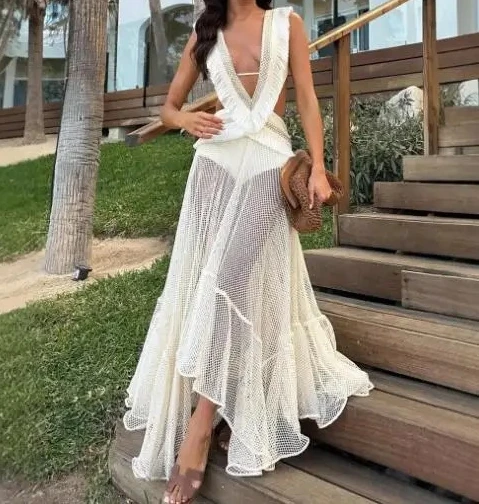 

Новый летний женский модный нерегулярный сексуальный купальник с глубоким v-образным вырезом и однотонная перспективная полая юбка, комплект для плавания