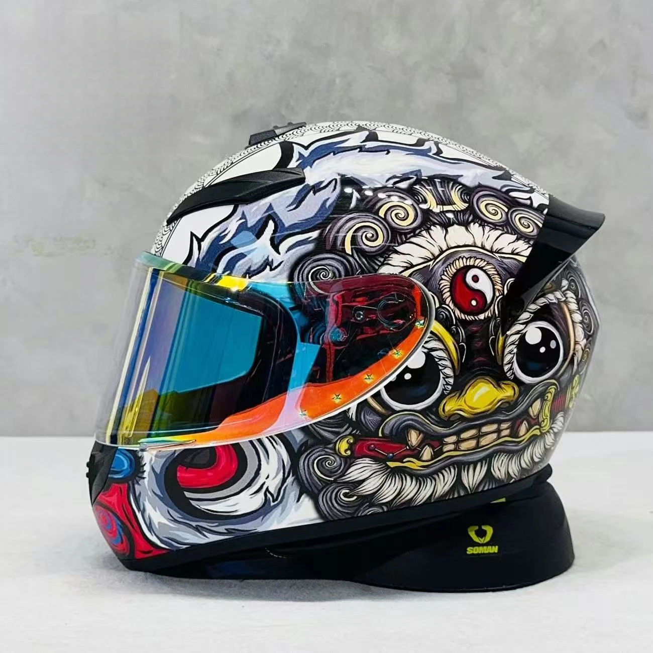 DOT Centified White Lion Full Face Motorcycle Helmet with Multiple Exhaust Vents Moisture Wicking for Urban Daily Commuting