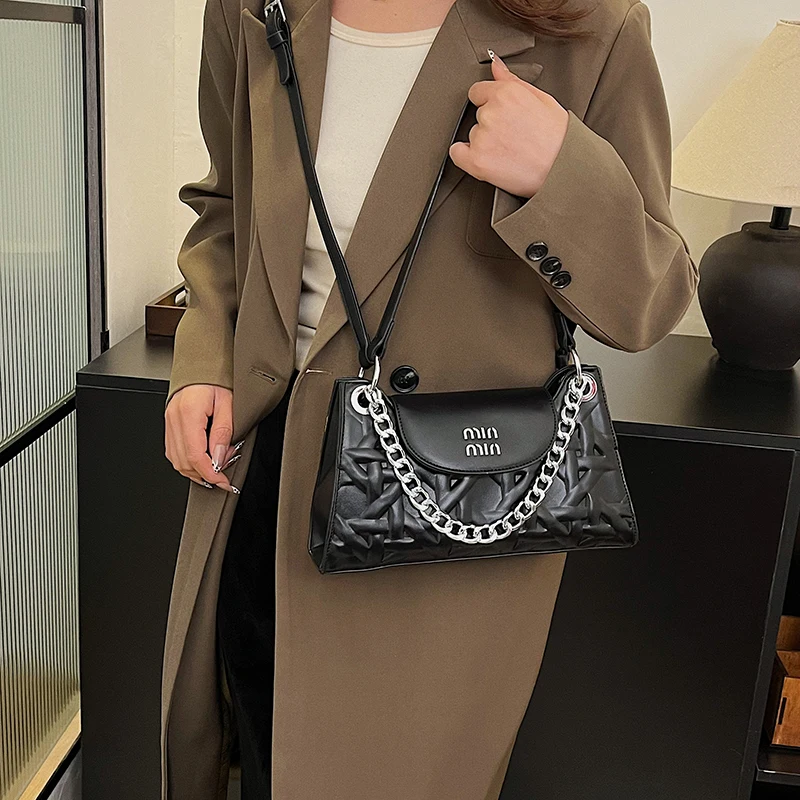 

2025 Classic Women's Shoulder Bag Genuine Leather Crossbody Bag Messenger Style Elegant Luxury Designer Bags