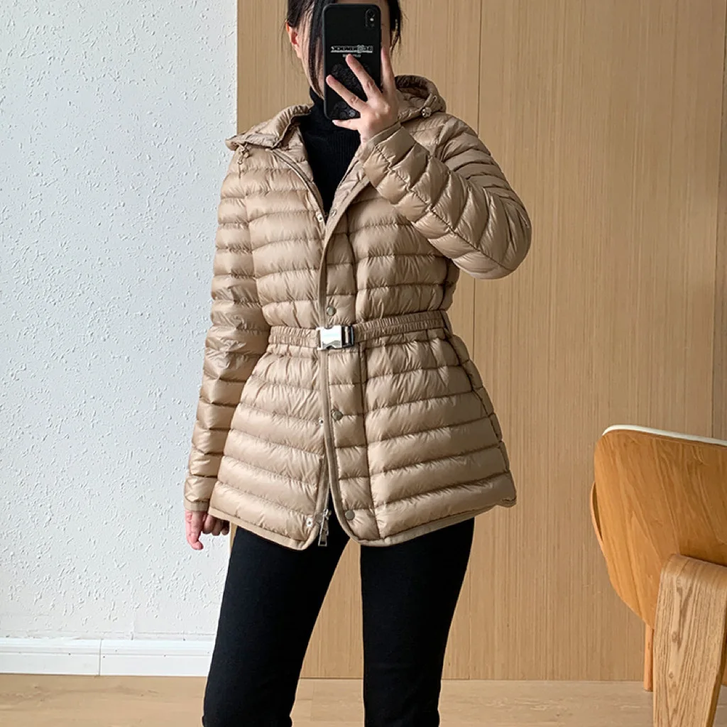 

New Winter Clothes for Women Hooded White Duck Down Jacket Thin Section Waist Hooded Puffer Jacket Fashion Commuter Warm Coat