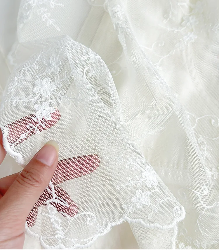 VREOVOR ربيع جديد صباح لطيف الدانتيل المطرزة الغزل المرأة الكورية Ins الحلو وشاح حريري عقال موضة الاتجاه