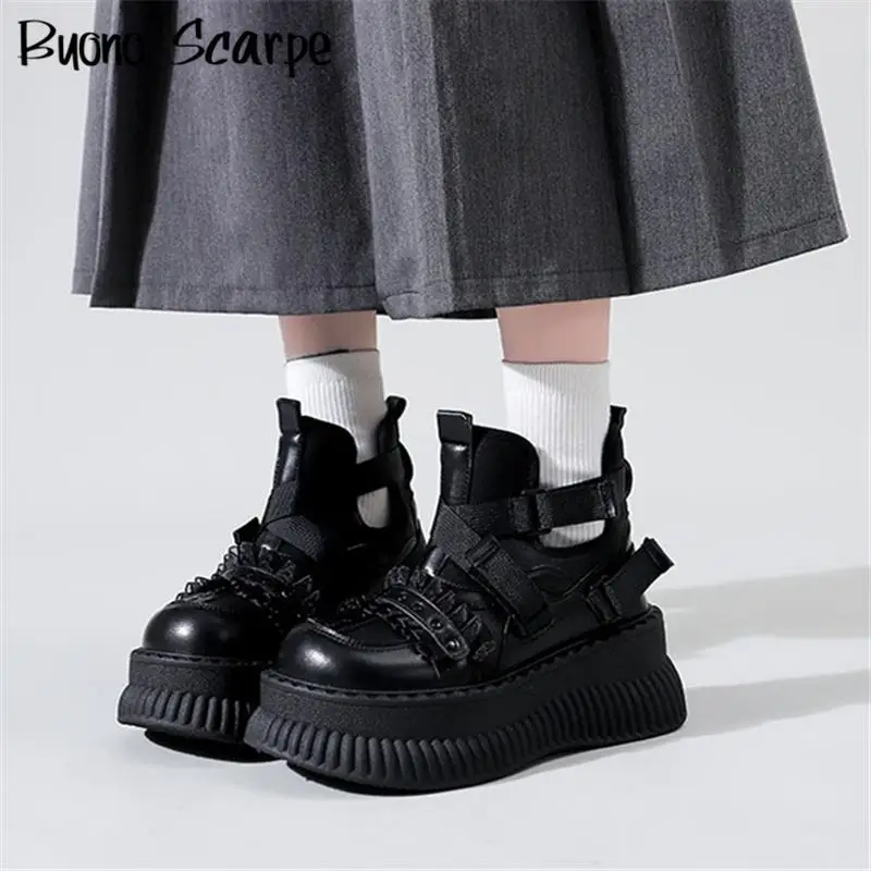 

Новые женские ботильоны в стиле панк с круглым носком и толстой подошвой на платформе, на массивном каблуке, туфли-лодочки с пряжкой, однотонные модные туфли в стиле вестерн Лолита