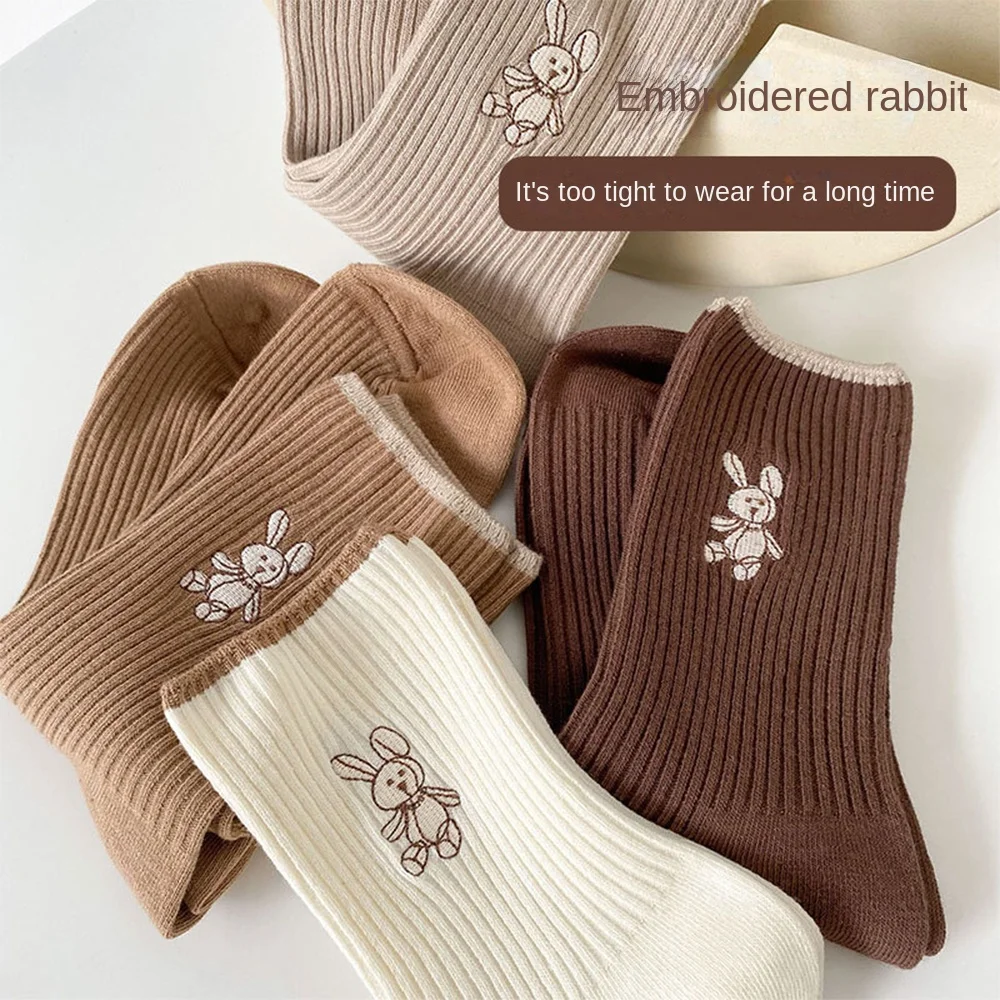 Sweat Absorption Rabbit Embroider Pattern Women Cotton Socks Breathable Comfortable Casual Socks Cute Middle Tube Socks