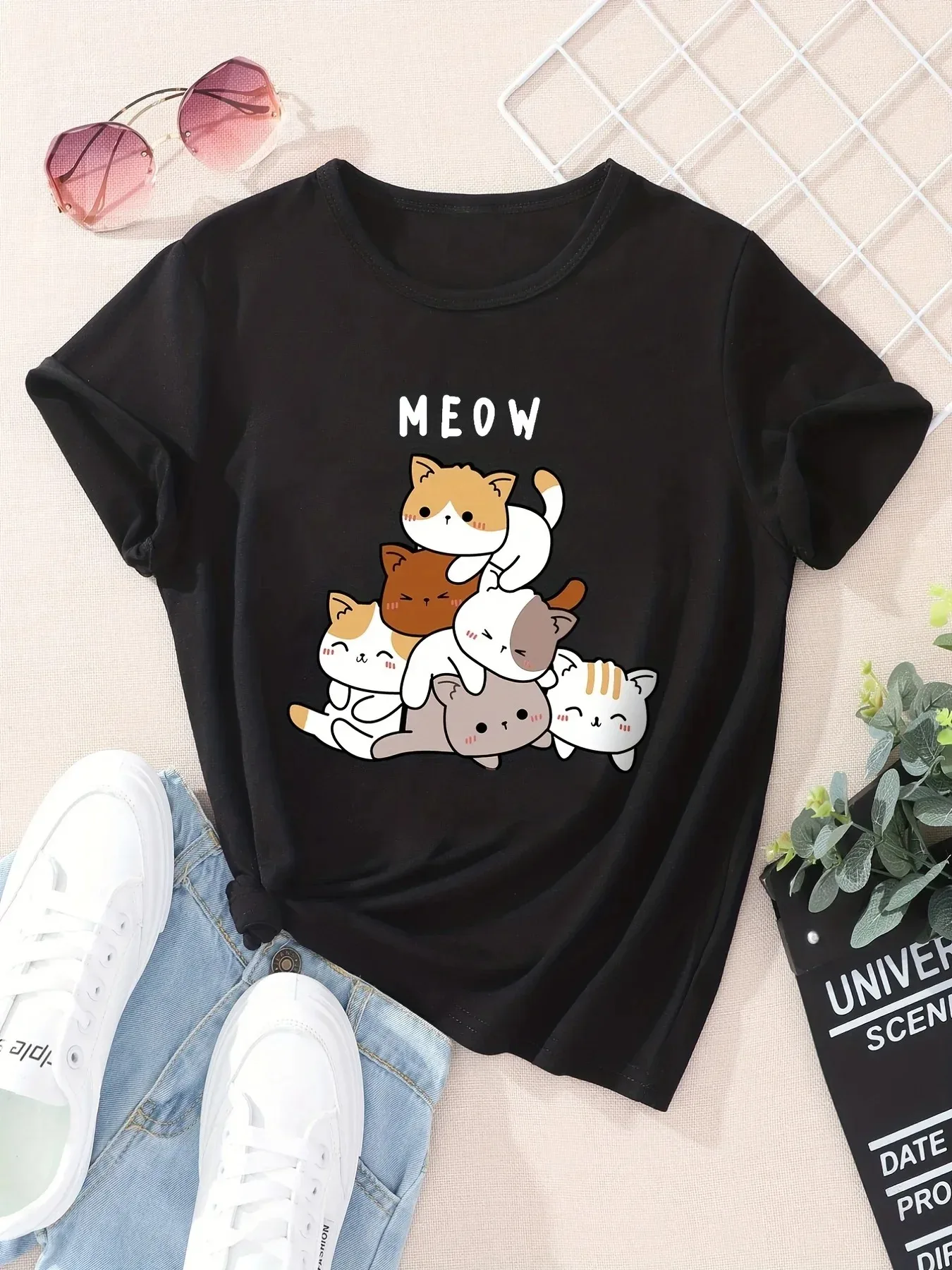 

Женская футболка Kawaii Little Cat, милая черная футболка с короткими рукавами и принтом Харадзюку, футболка с узором для женщин, винтажный топ Y2k