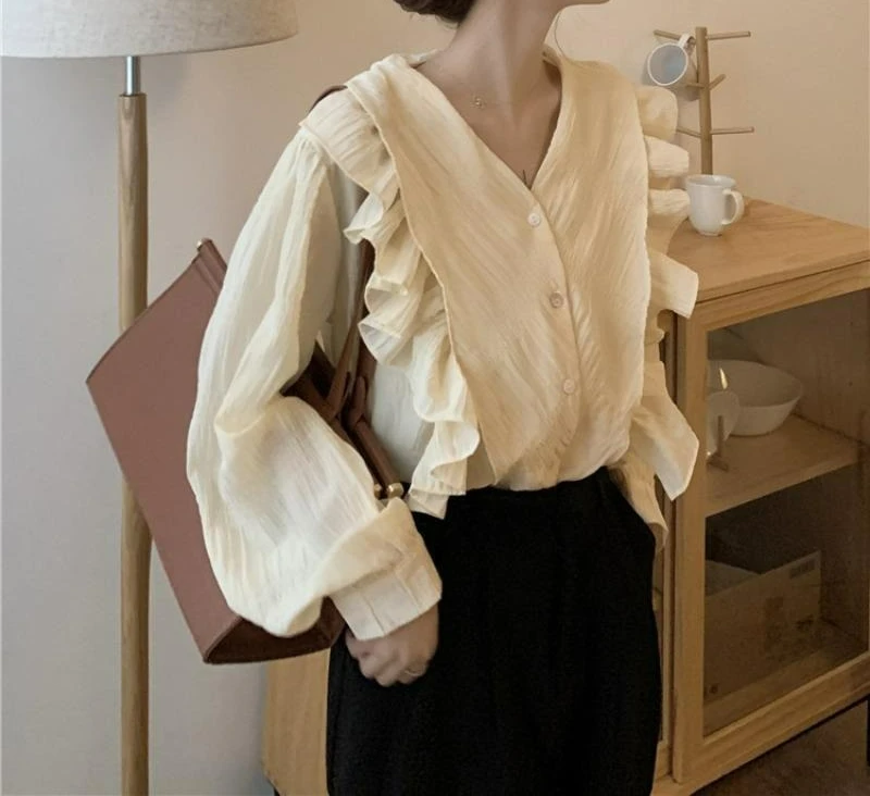 

2025 Autumn New V-neck Design Shirt Elegant Long Sleeve Women's Blouse