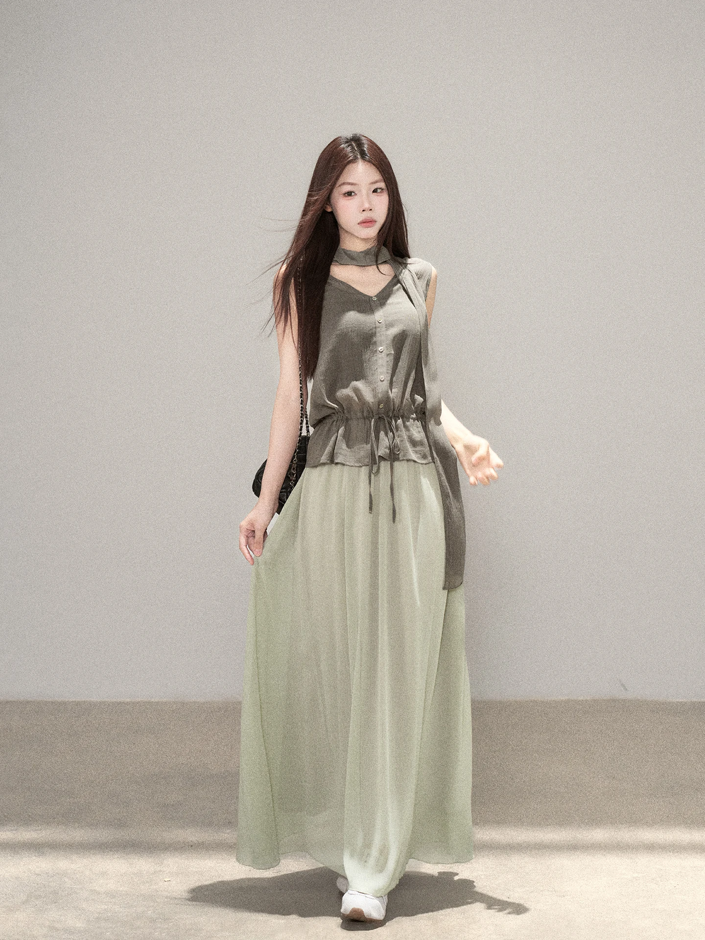 

Юбка А-силуэта с высокой талией, женская, летняя, 2026, новая, в корейском стиле, красивая длинная юбка для города, стандартный крой