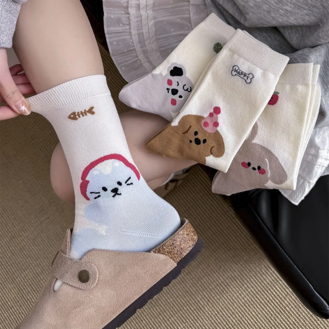 

Miosam customized logo animal cotton loose socks middle tube Cartoon socks koala socks casual breathable soft socks for woman