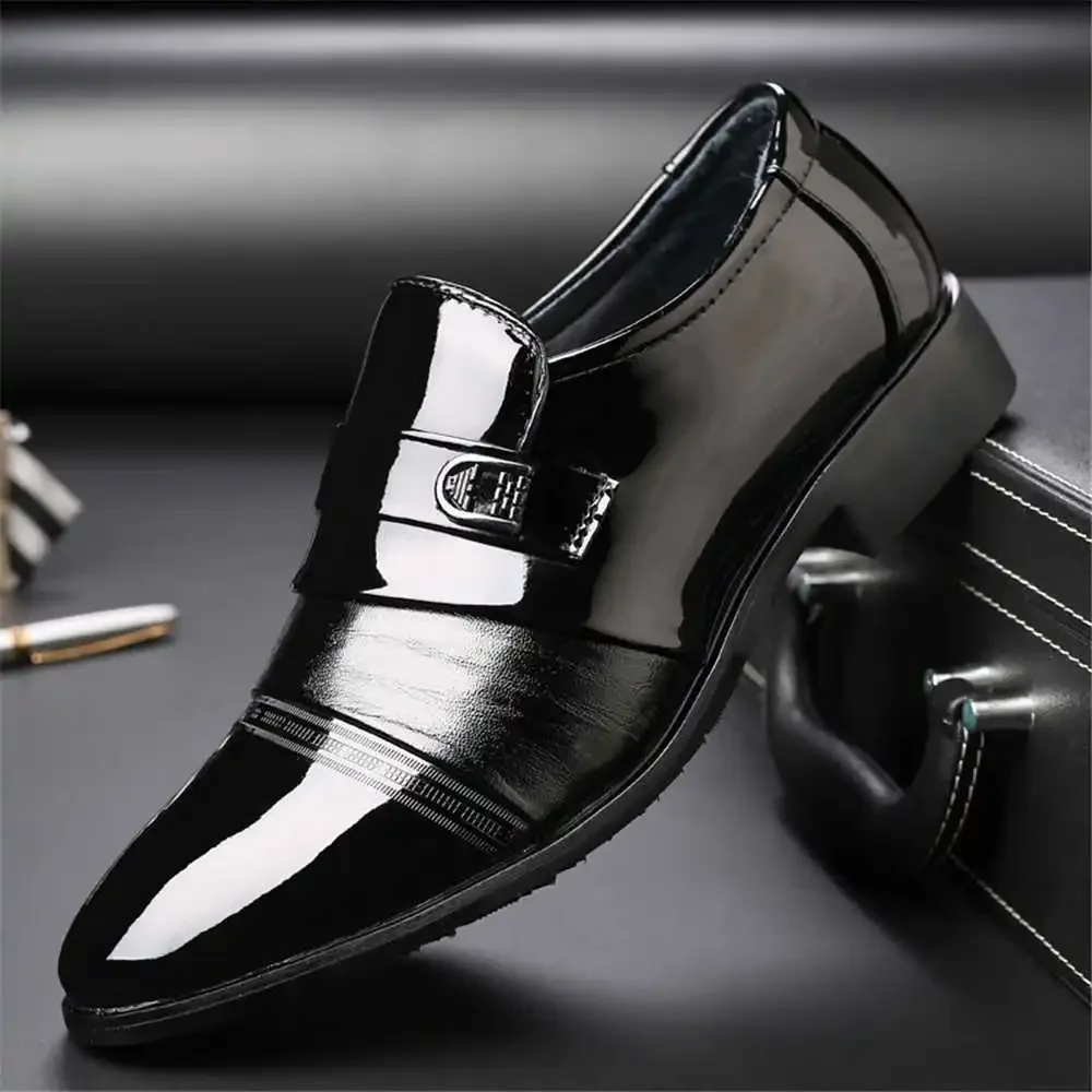 Business Ballroom Dancing Shoes For An Elegant Man Heels Luxury Dress Shose For Men Sneakers Sport Footwear Resell Badkets