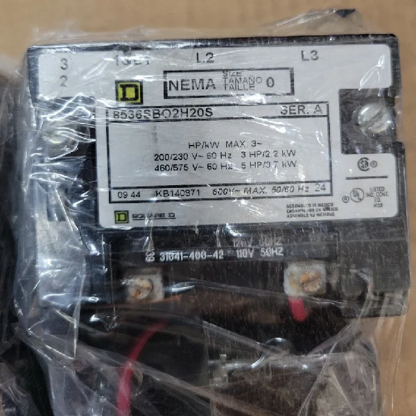 

Квадратный D 8536 Sb02h20s Магнитный размер 0, катушка 120 В 31041-400-42 Нос Совершенно новый оригинальный точечный ПЛК