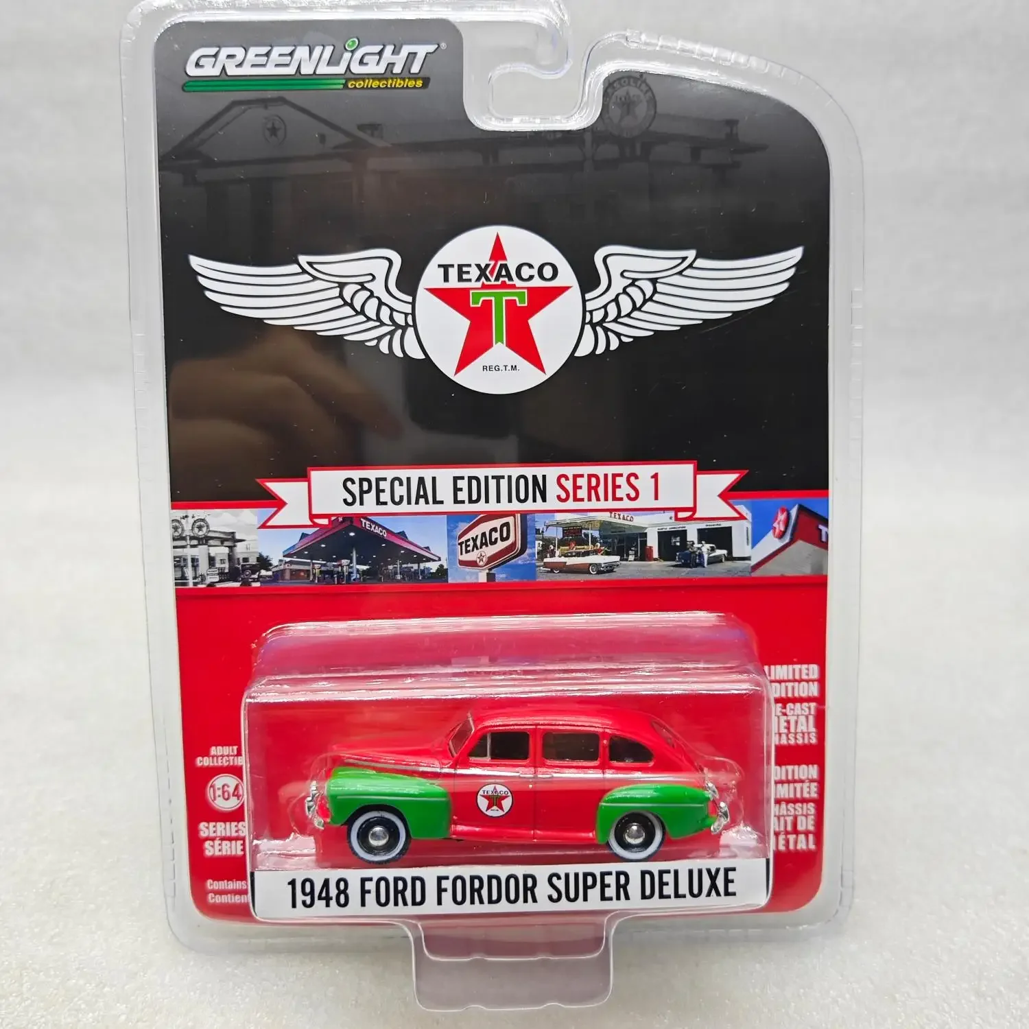 

Зеленый свет 1:64 1948 Fordor Super Deluxe, коллекция микромобилей, украшение, игрушка в подарок