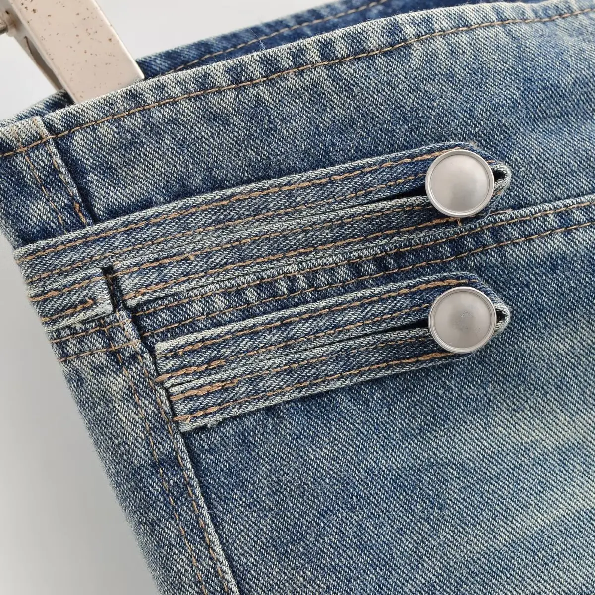 Damen High-Street Vintage Denim-Set KONDALA 2026 Frühling Trendiges Musikfestival Party-Shorts-Set Napoleon-Jacke, Mini Hot Pants – Detail 17