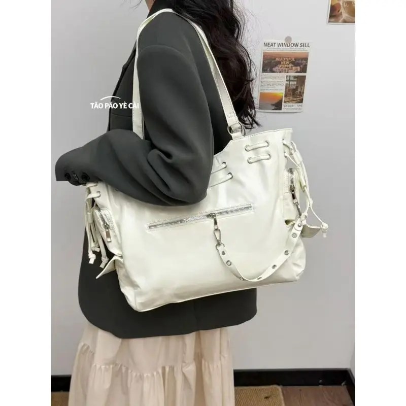 Korean Locomotive Bag Tote Bag High-end Sense Willow Nails One Shoulder Crossbody Universal Bag Exquisite Simple Casual Trend