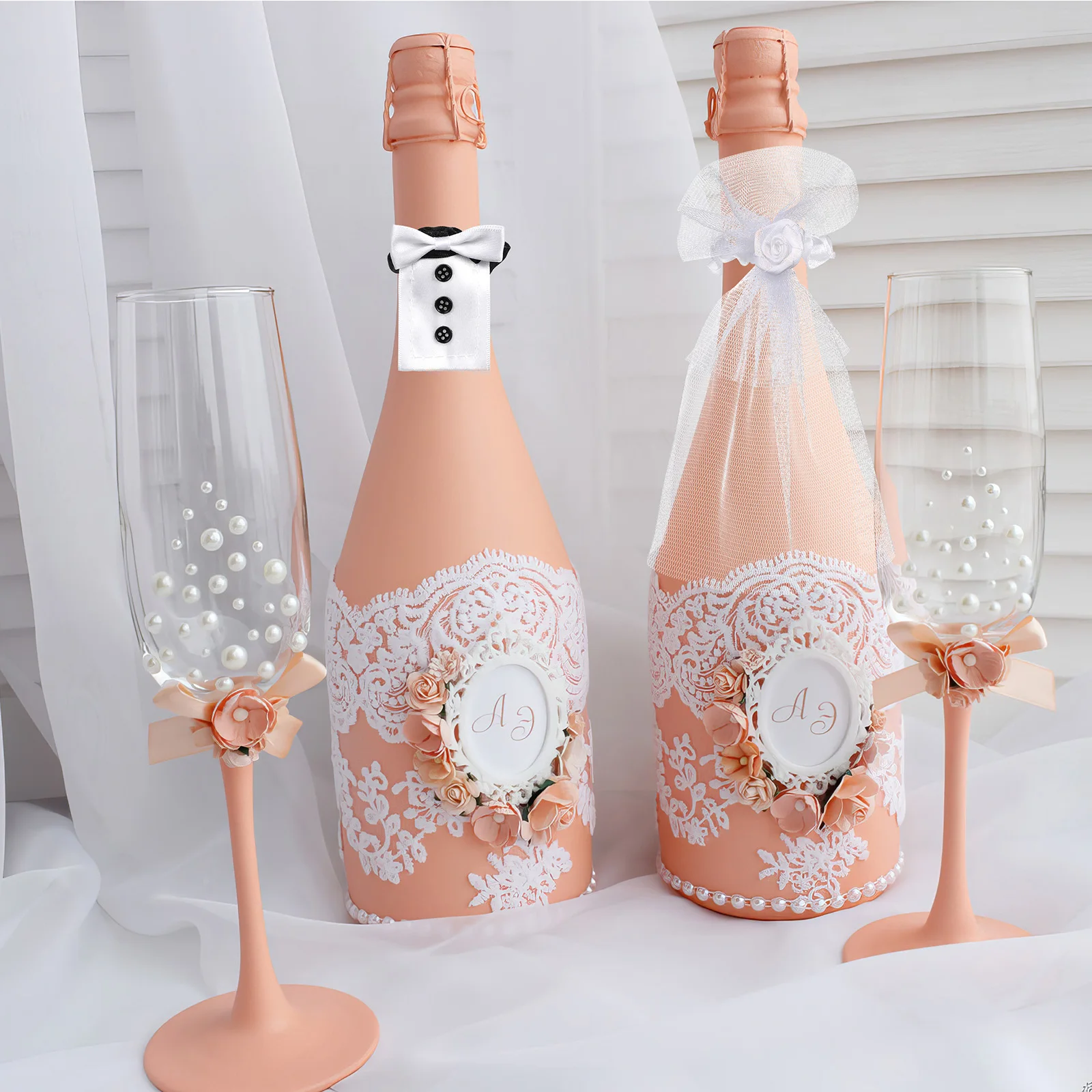 

Bottle Cover Decor Wedding Dress Suit Whiskey Gifts Set Fashionable Beautiful High Quality Material Simple Design