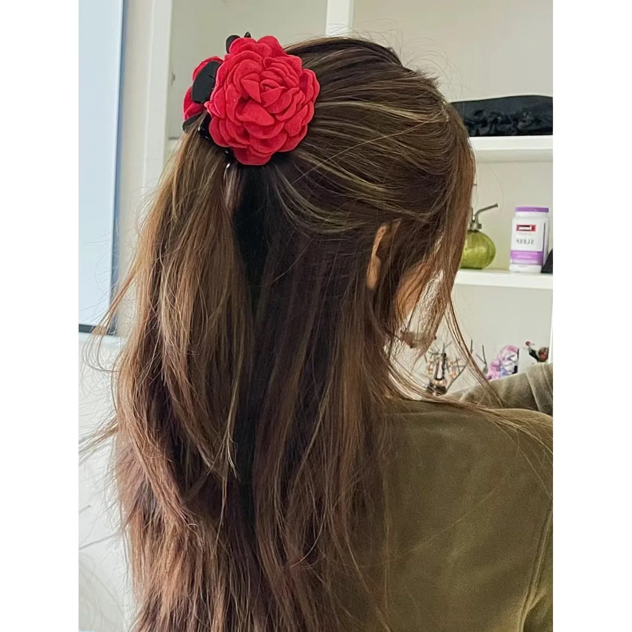 AWAYTR Fashion Rose Flowers Hair Claws Clips For Women Girls Pink Sweet Hair Crab Clamp Hairpins Hairgrips Hair Accessories