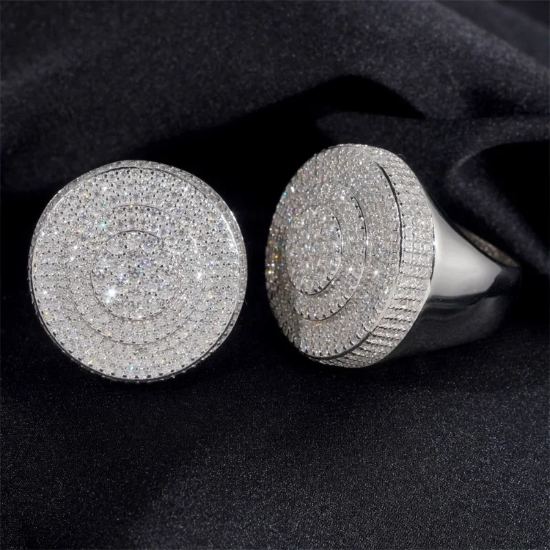 Luxury Iced Out D Color Moissanite Men Ring 925 Sterling Silver Hiphop Rapper Bling Mosan Diamond Party Rings White Gold Plated