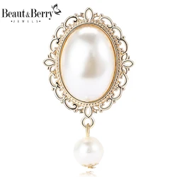 Beaut&Berry Luxury Palace Baroque Brooches for Women Unisex Pearl Pendant Pins Friends Party Gifts Banquet Jewellery Accessories