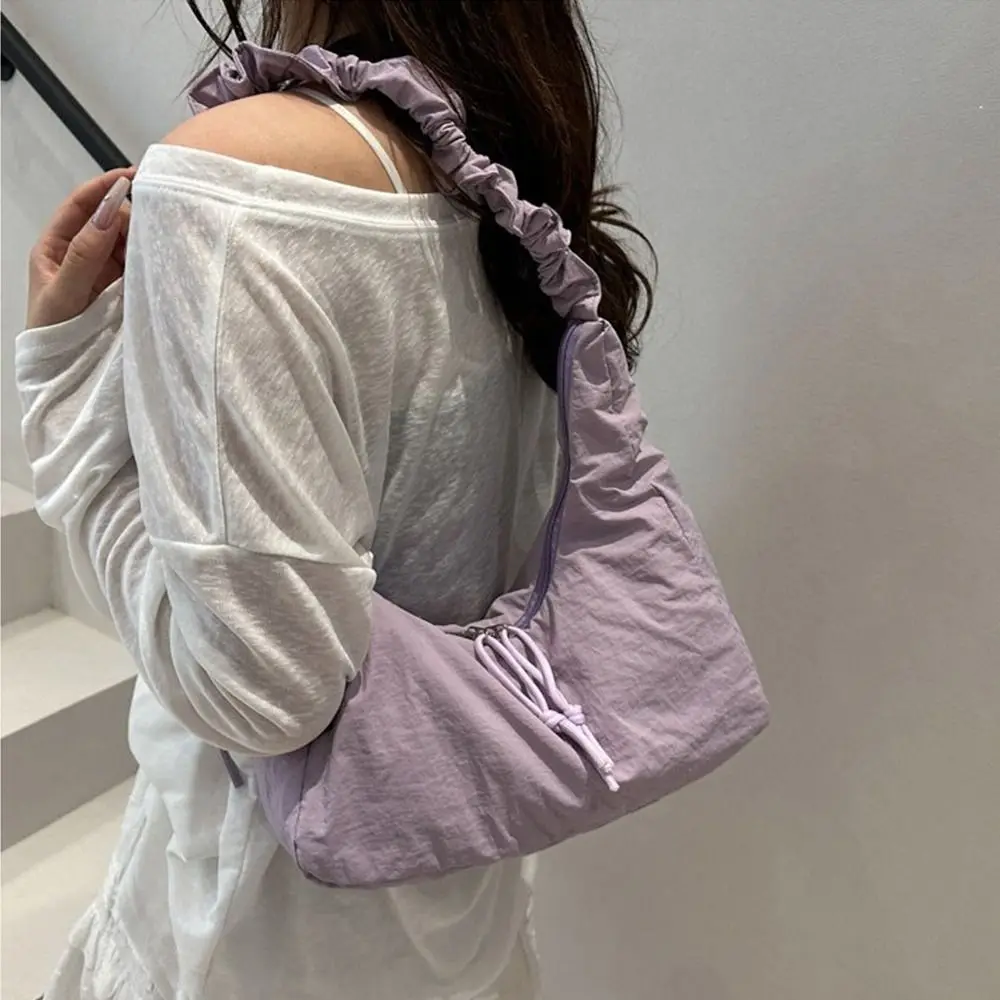 Elegante borsa per gnocchi pieghettata leggera Borsa versatile con coulisse di grande capacità Borsa a tracolla da donna in nylon tinta unita per ragazze