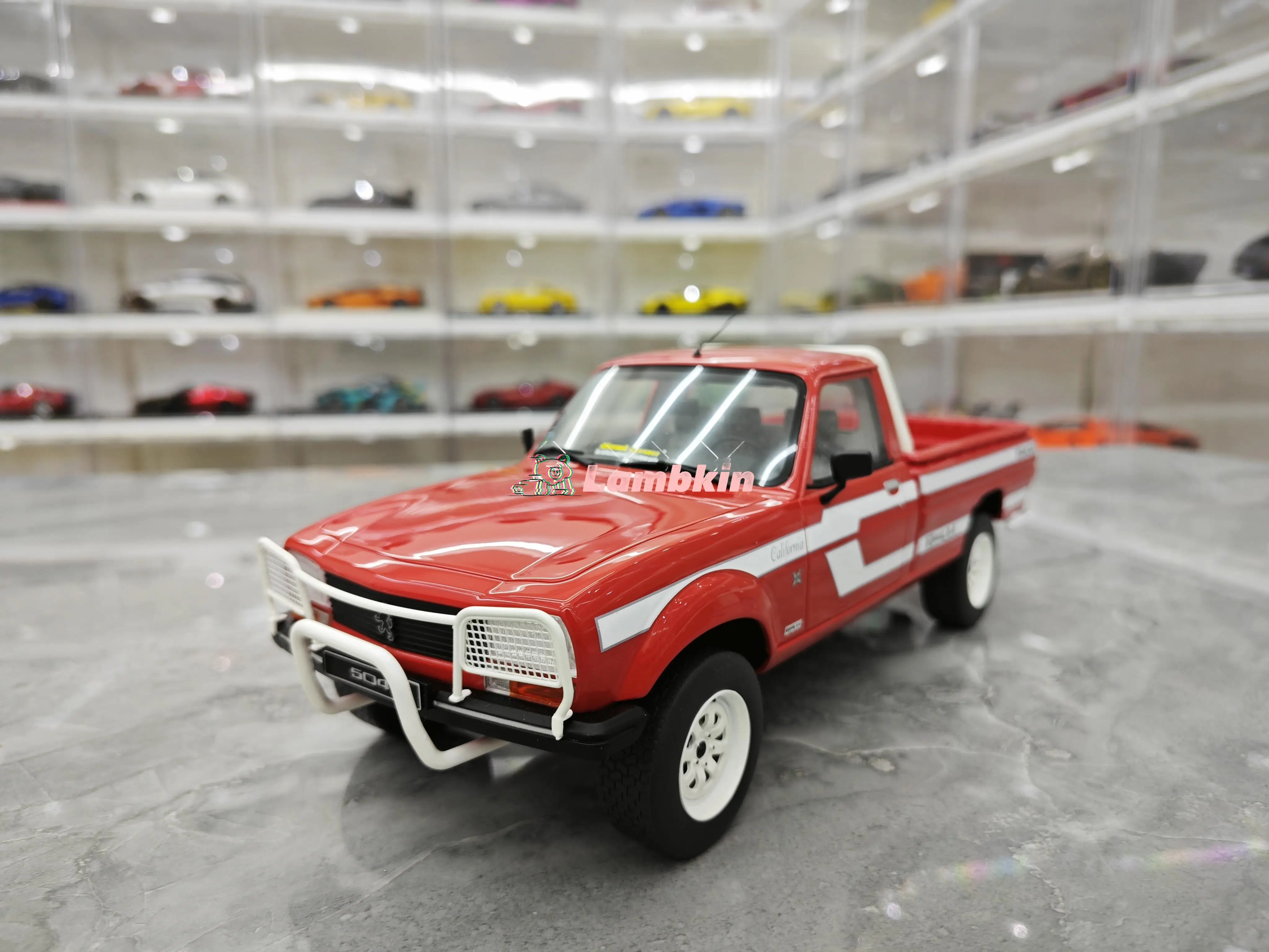 OTTO 1:18 pegeot 504 PICK UP Limited Edition Simulation Resin Car Model Collection Gift Ornament Birthday