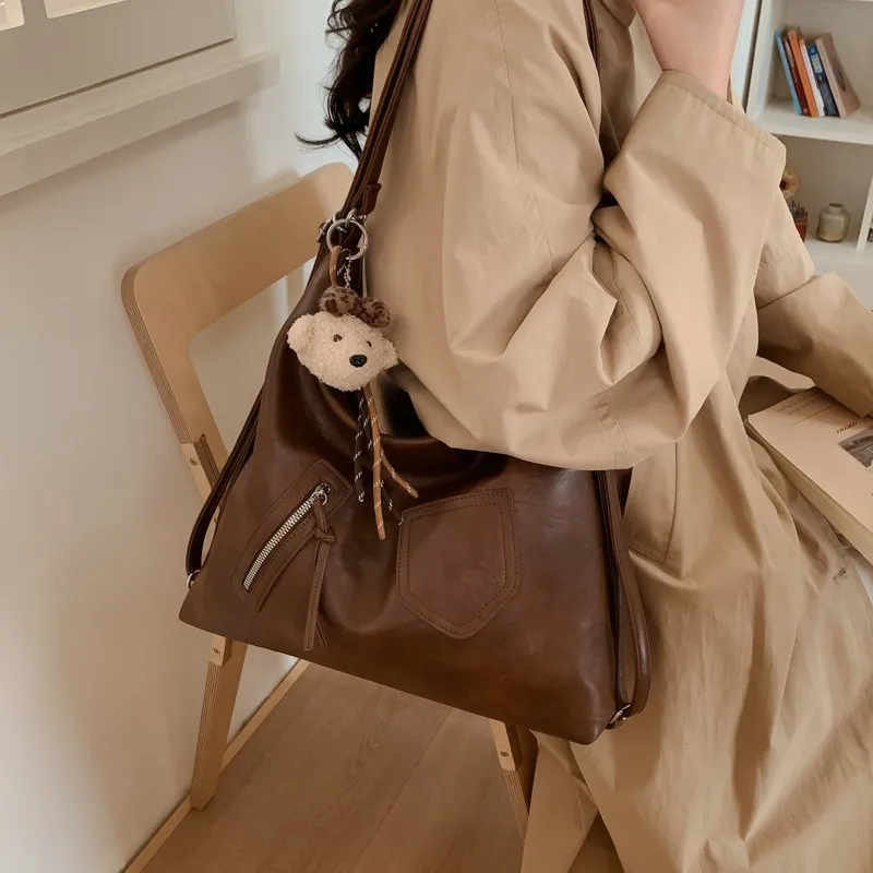 

Elegant Leather Women's Crossbody Bag - Classic And Popular Shoulder Bag For Ladies By Famous Designer Luxury Brand