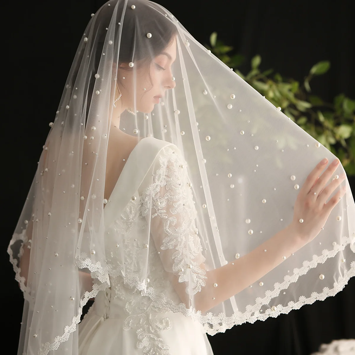 Velo de novia con cuentas, perlas blancas de encaje de largo vestido de novia, tocado Doble