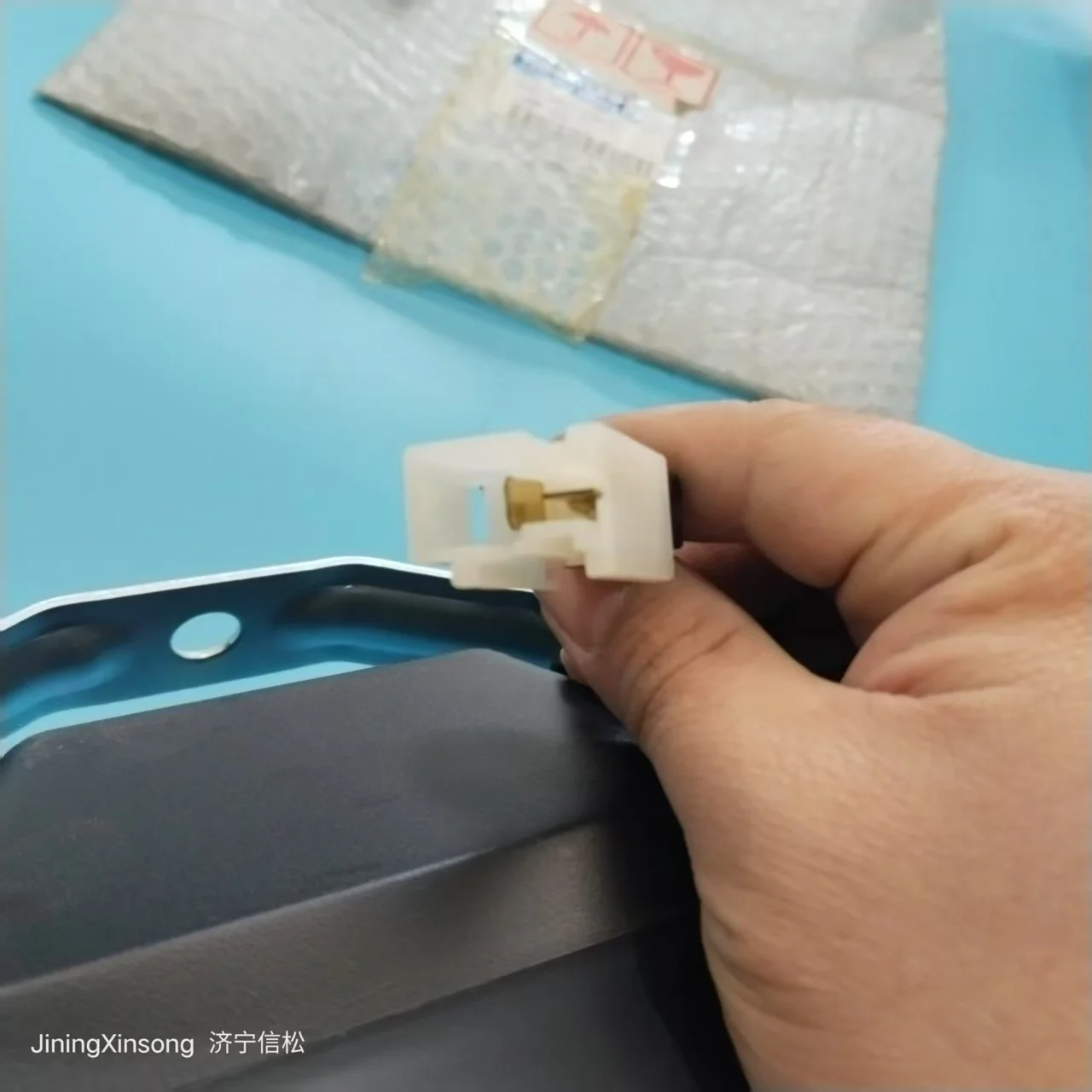 

426-56-23360 Lamp WA380-5 WA320-5 WA470-5 WA700-5 WA600-8 24V Lamp Working Head Cab