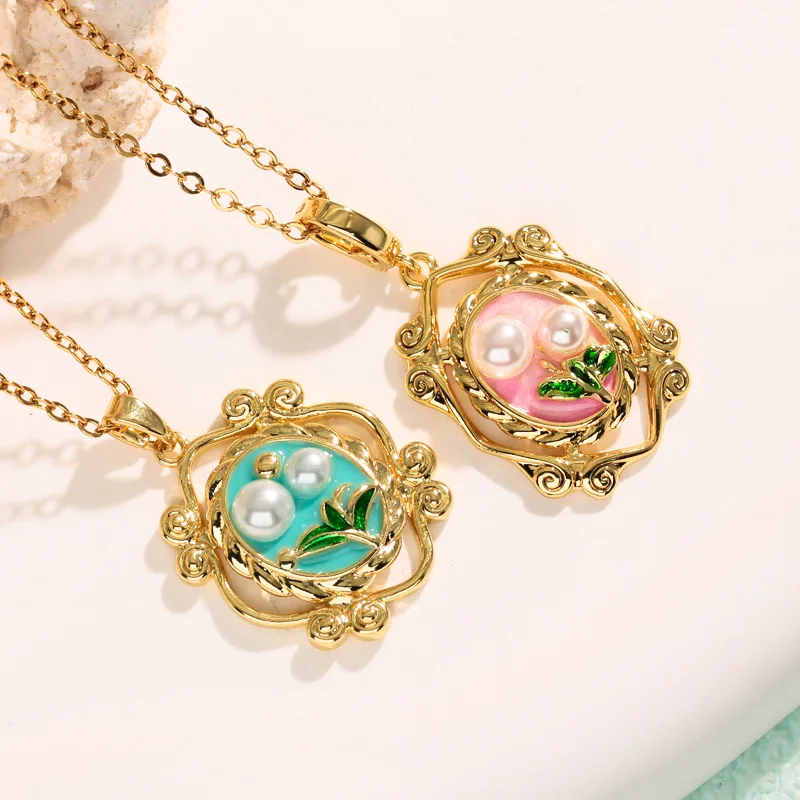 2026 New European and American Art Retro Garden Pendant Necklace with Colored Drip Oil Pearl Color Preserving Accessories