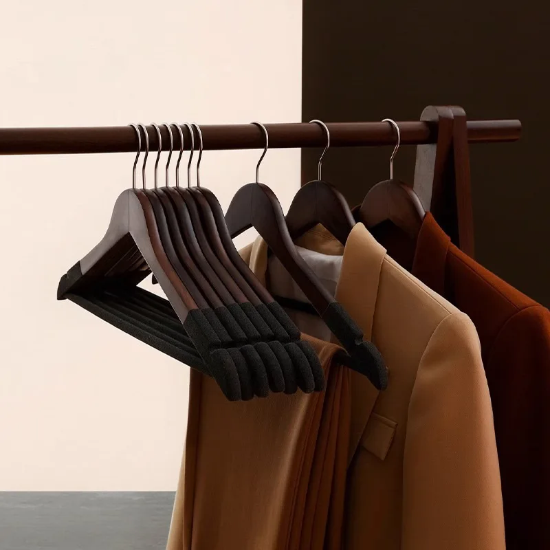 

5pcs/set Solid wood flocking clothes hanger, wooden seamless adult clothing hanger, clothing store for both dry and wet use