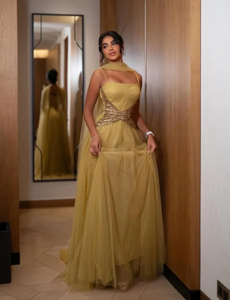 

Customized Elegant Evening Dresses Floor-Length Yellow Prom Gowns Strapless Lace Special Occasion abendskleider damen luxus 2025