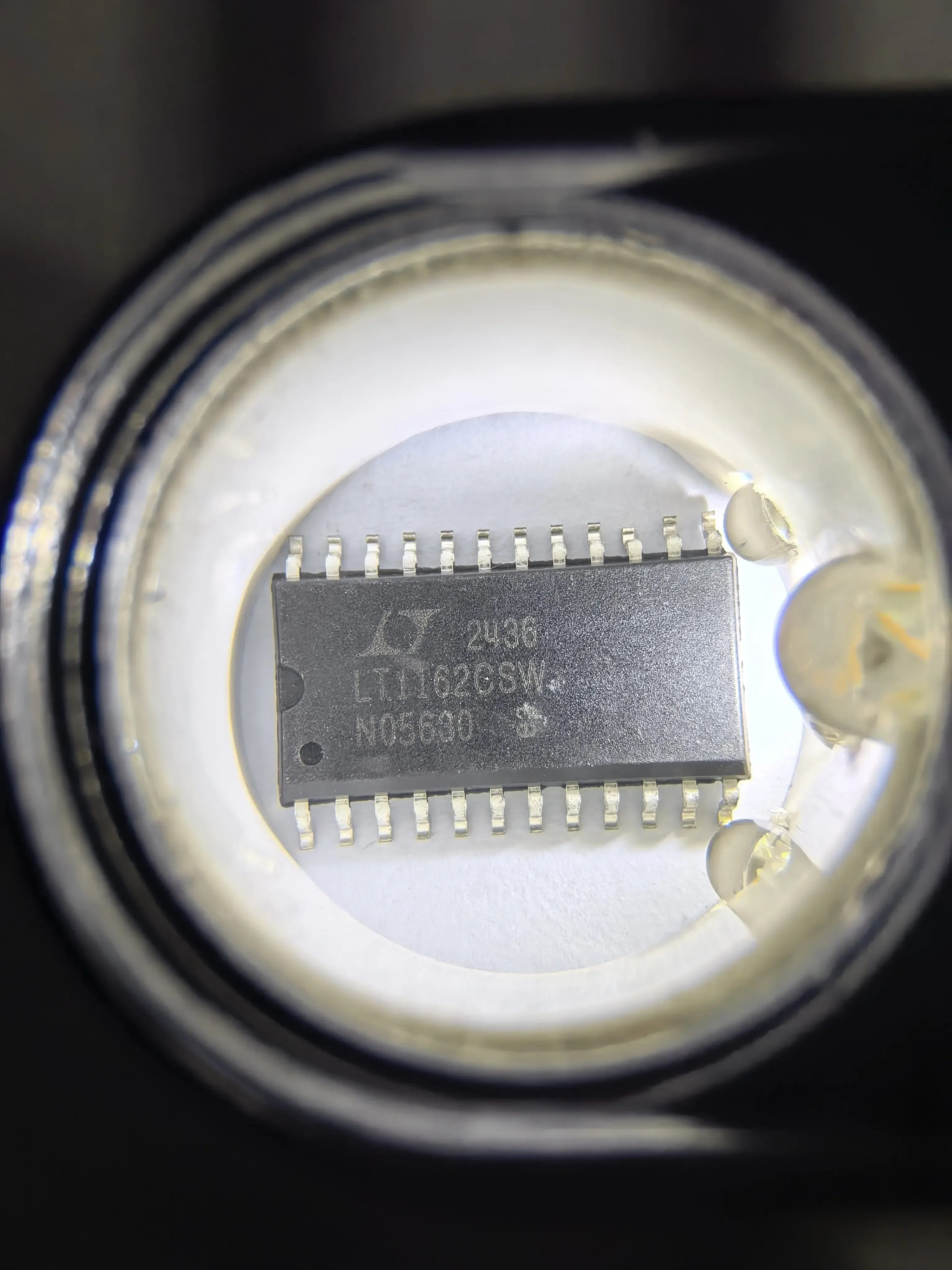 LT1162 LT1162CSW LT1162ISW - Half-/Full-Bridge N-Channel Power MOSFET Drivers