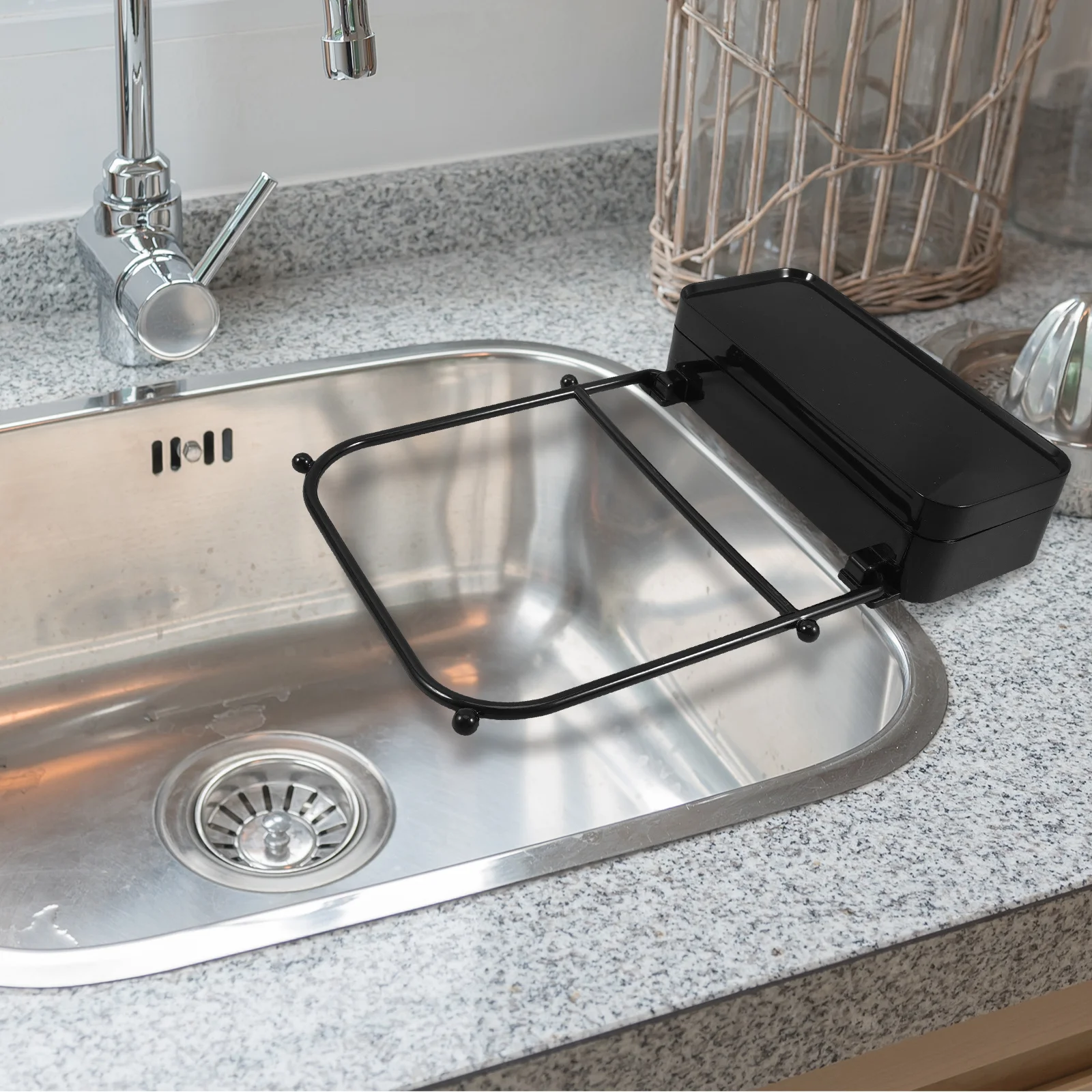 Suction Cup Kitchen Sink Food Strainer Rack Drain Filter Rack Space Saving Holder for Vegetables Fruits Dishwashing