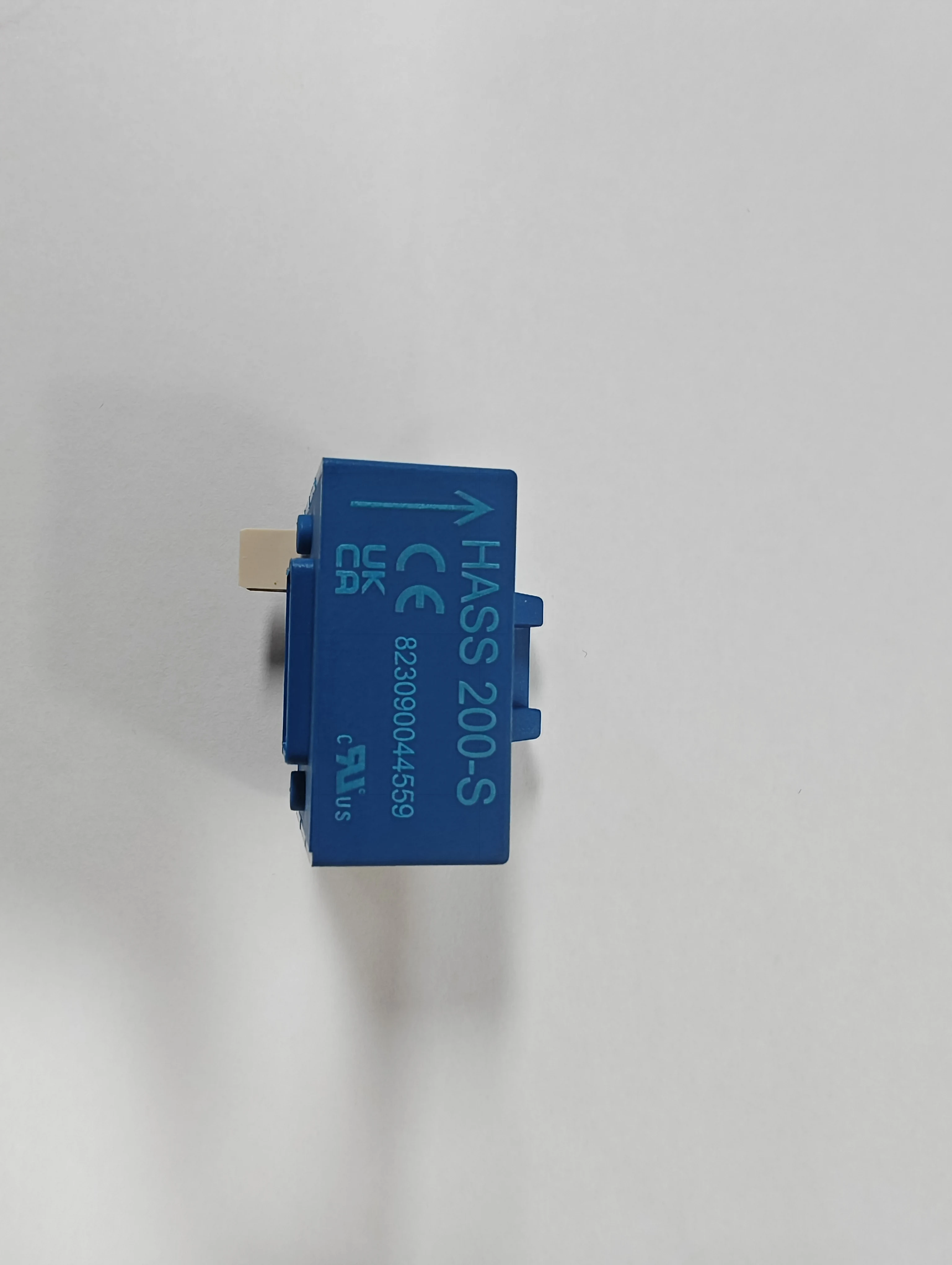 

1PCS HASS 200-S SENSOR CURRENT HALL 200A AC/DC