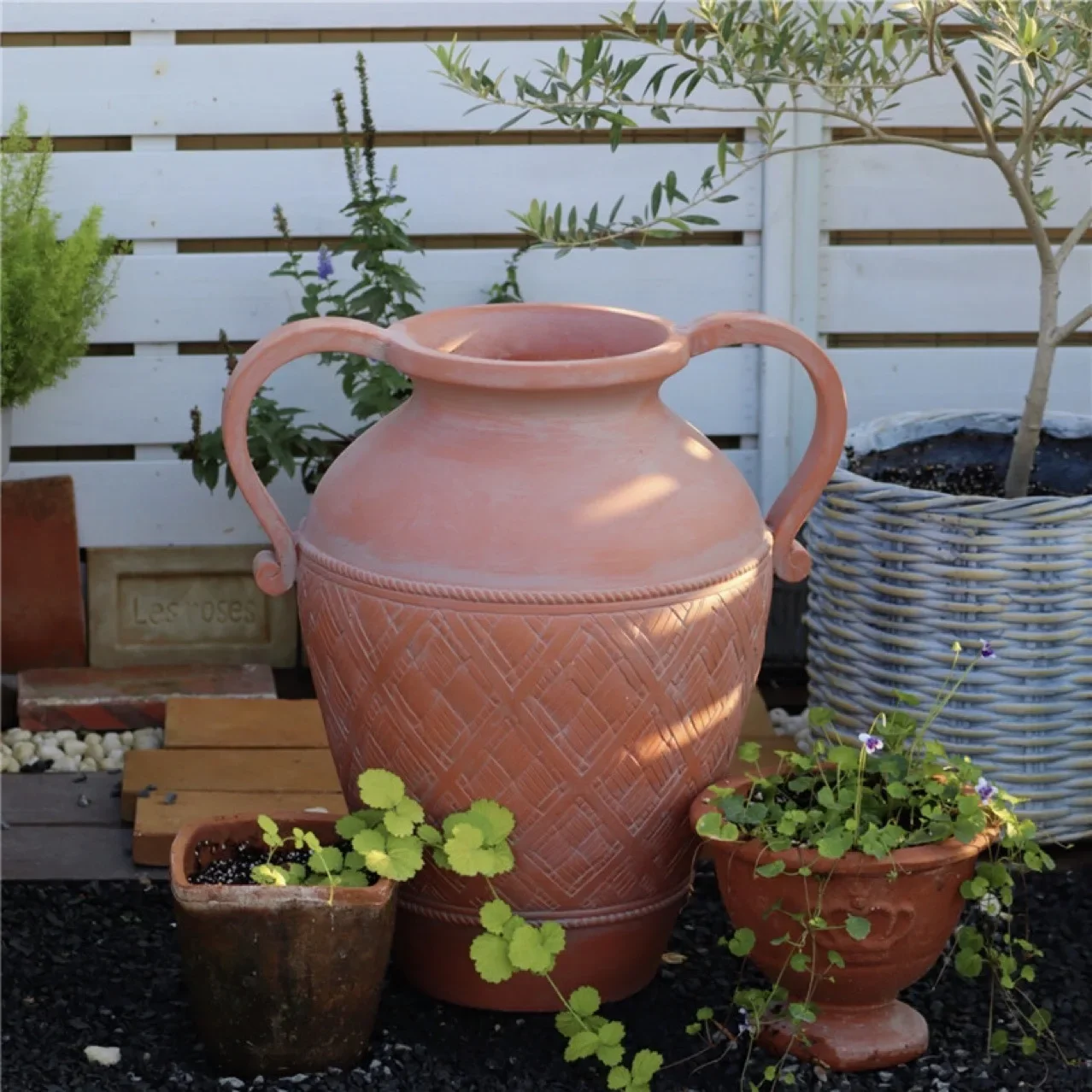 Magnesium oxide outdoor large imitation clay pot binaural flower pot triangle plum floor garden decorative landscape villa ornam