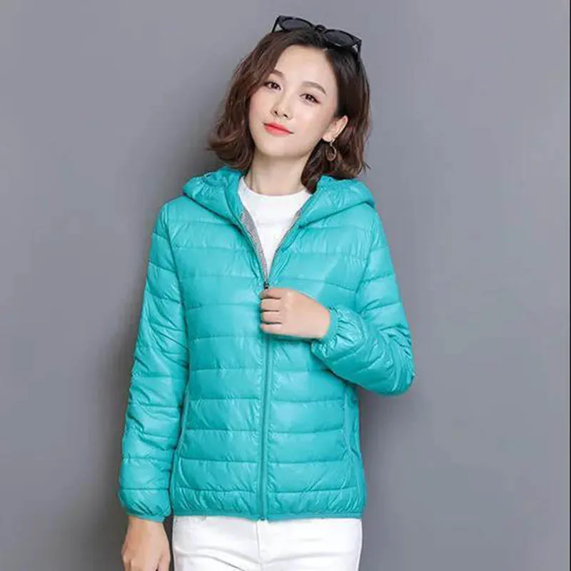 Glossy Winter Down Cotton Jacket 2024 Women Cotton-Padded Coat New Casual Ultra Light Hooded Parkas Short Warm Coat Female